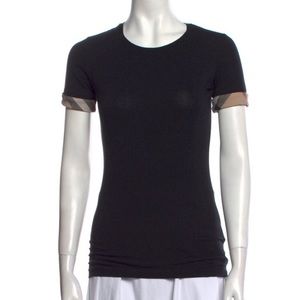 Burberry T-Shirt. Black. House Check Pattern. Short Sleeve with Crew Neck.